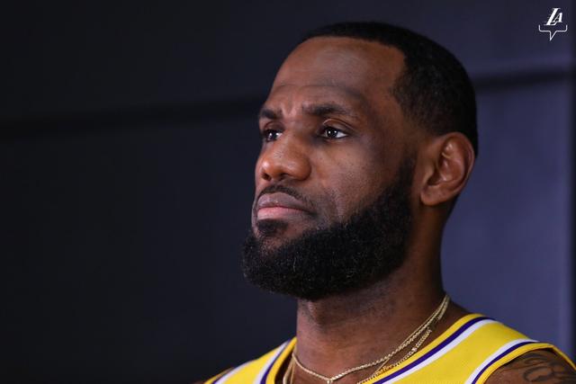 这还怎么玩？6大主力具备入选最佳防阵能力，文班亚马也扛不住，NBA夺冠最大热门还是他们